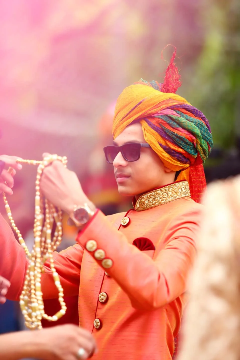 Bride's brother welcomes the baraat