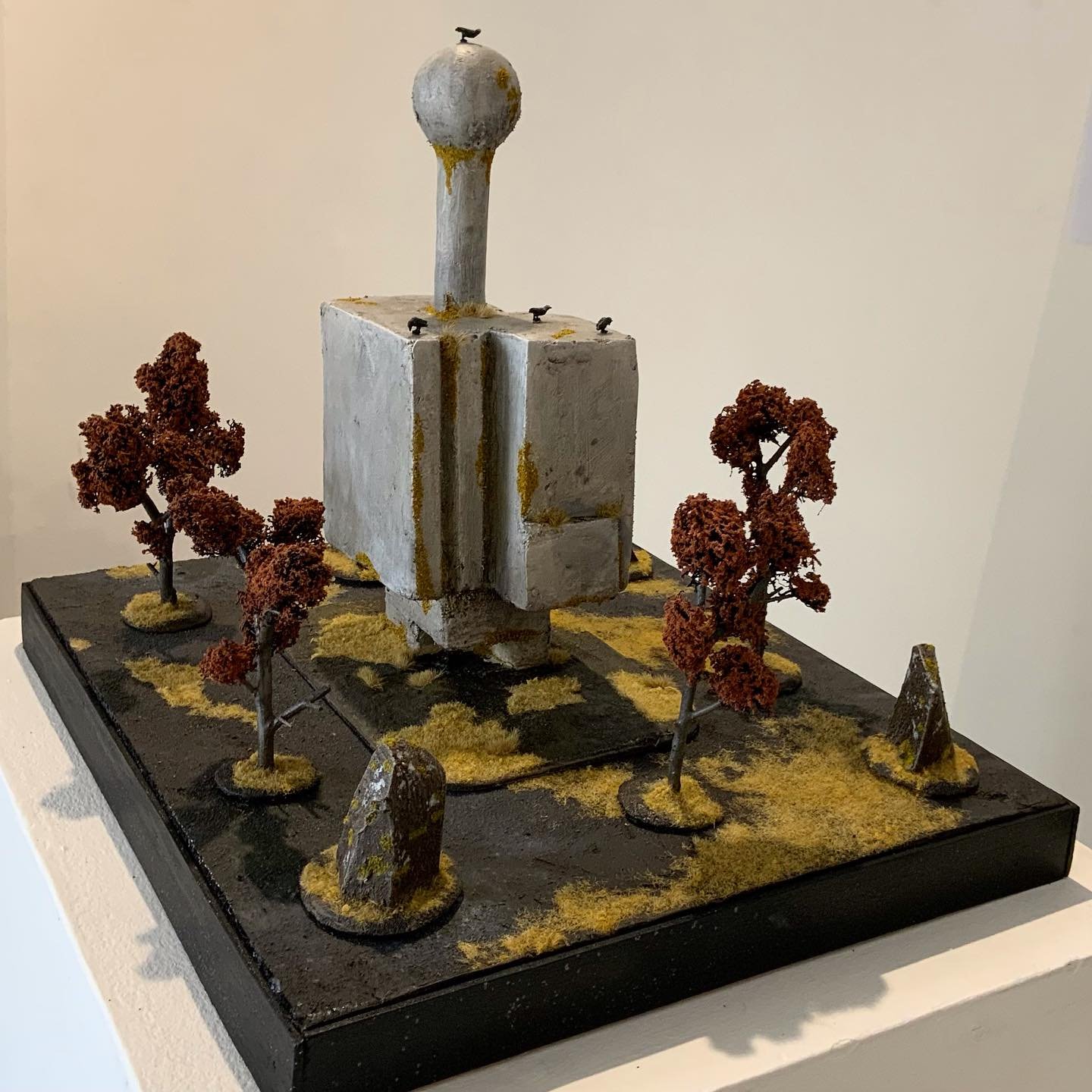 Our ECOMOFOS adjacent exhibition NEW WORLDS ends this afternoon at 5pm. Pop along to @phoenix_artspace to take a look if you haven&rsquo;t already.