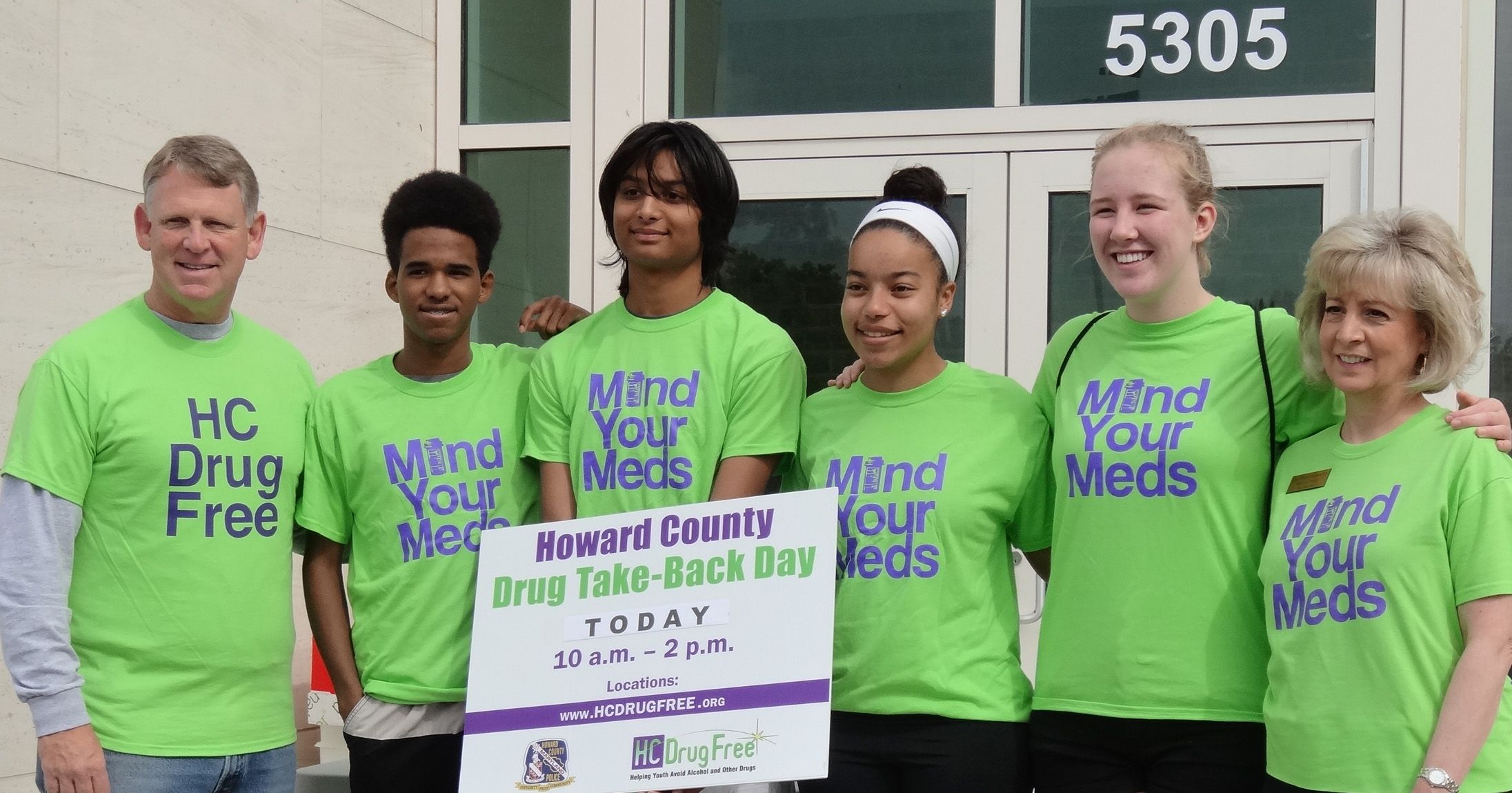 County Executive Allan Kittleman, HC DrugFree's Teen Advisory Council Members, and Joan Webb Scornaienchi, HC DrugFree's Executive Director