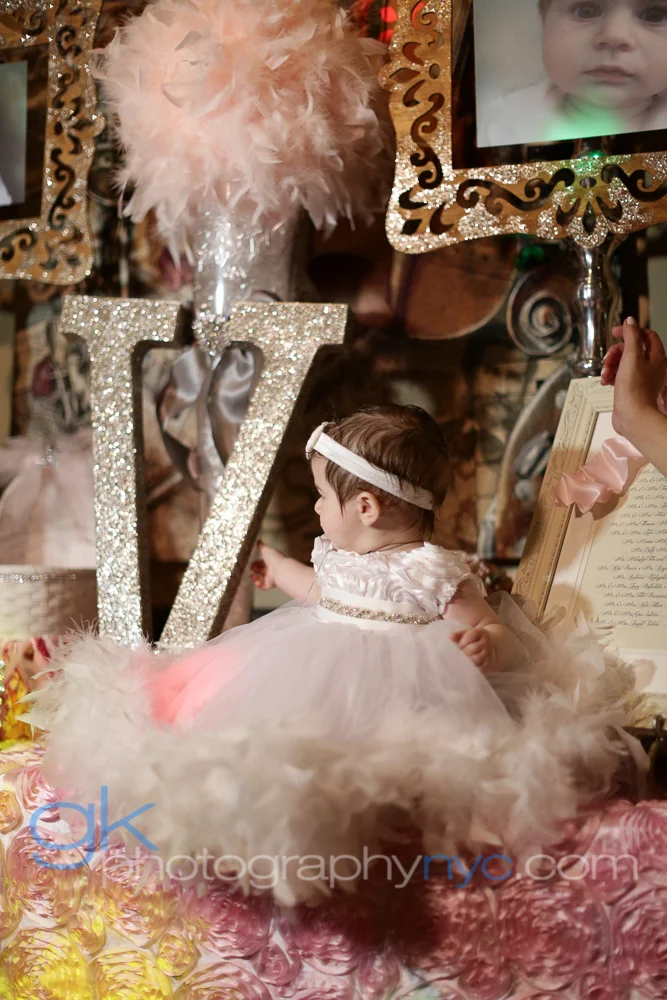 CHRISTENING (VASILIKI)