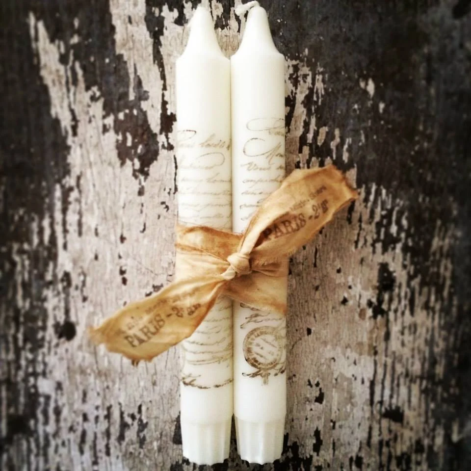 CND 001a - French Script.jpg