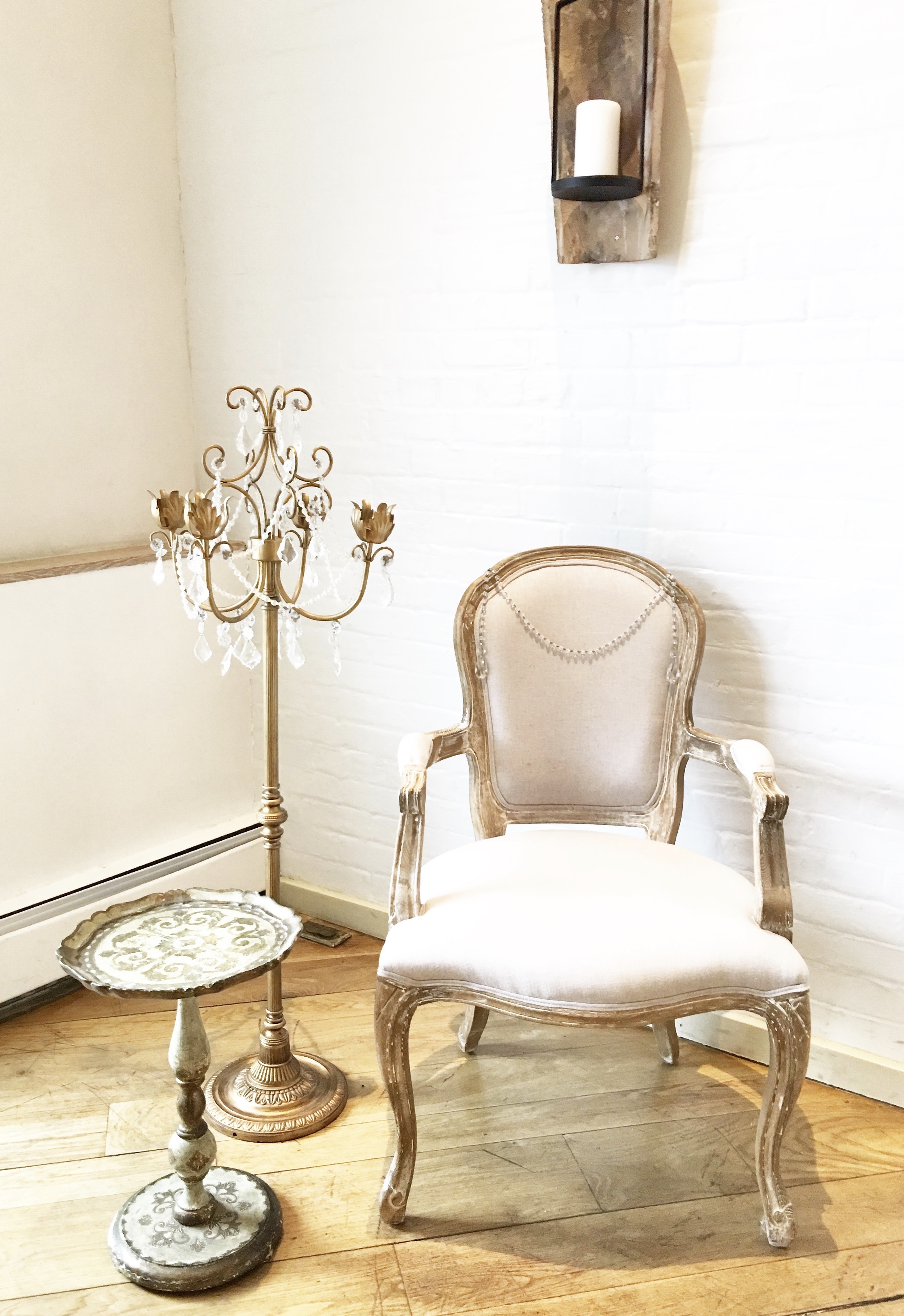 BRIDAL CHAIR with STANDING CANDELABRA