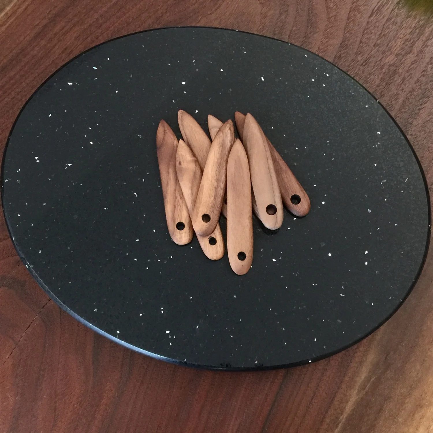 4in+walnut+needles.jpeg