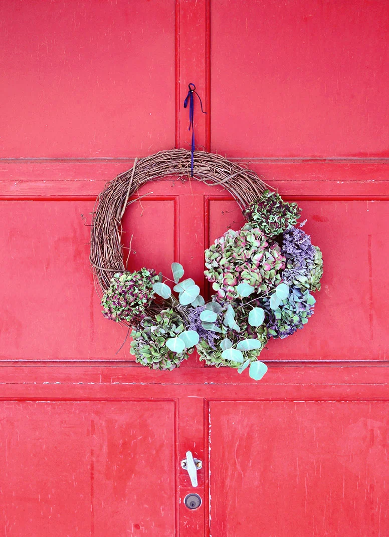 Studio_wreath2.jpg