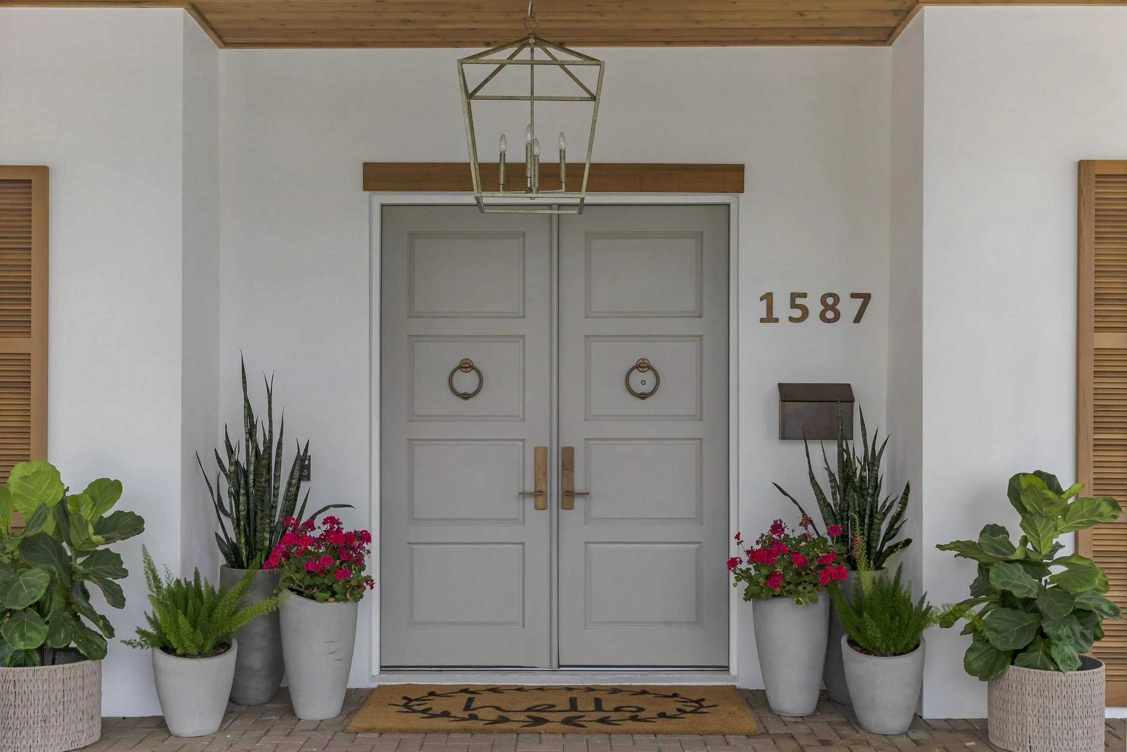 M-Lahr-1587-Eastin-Ave-3.jpg