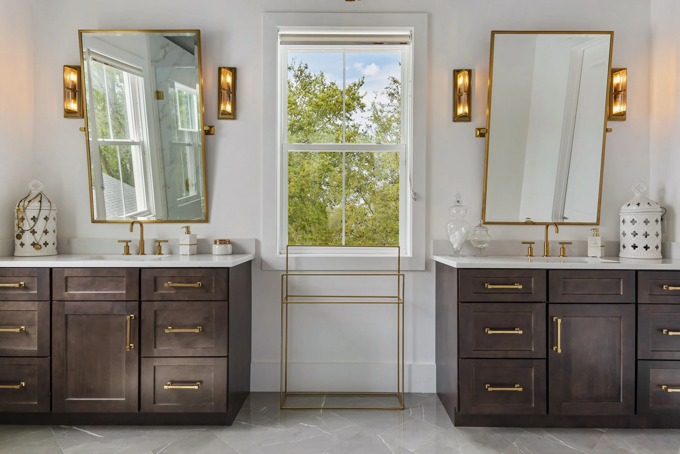 M-Lahr-1587-Eastin-Ave-33.jpg