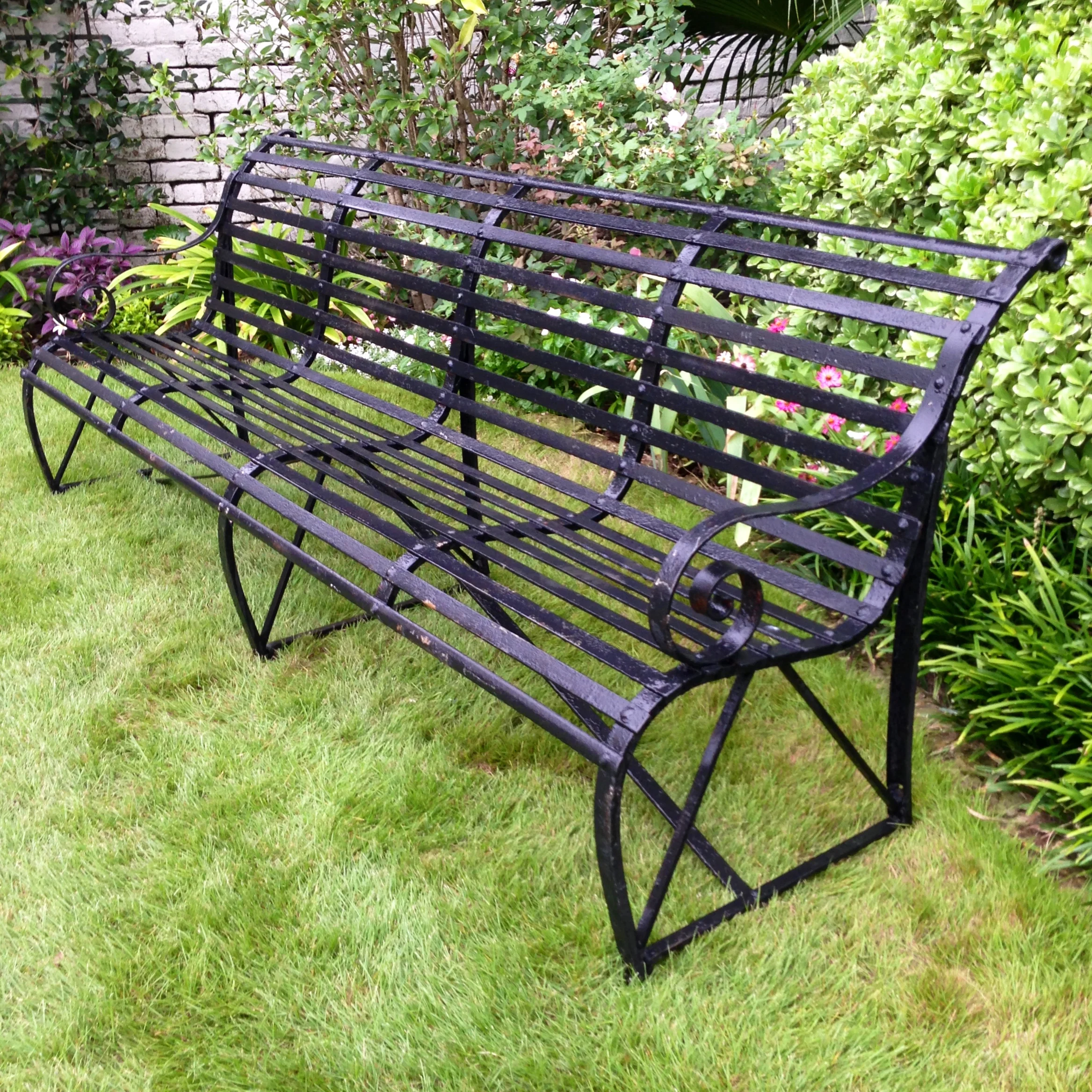 1006. Victorian Black Iron Park Bench 3_Charleston Garden Works.jpg
