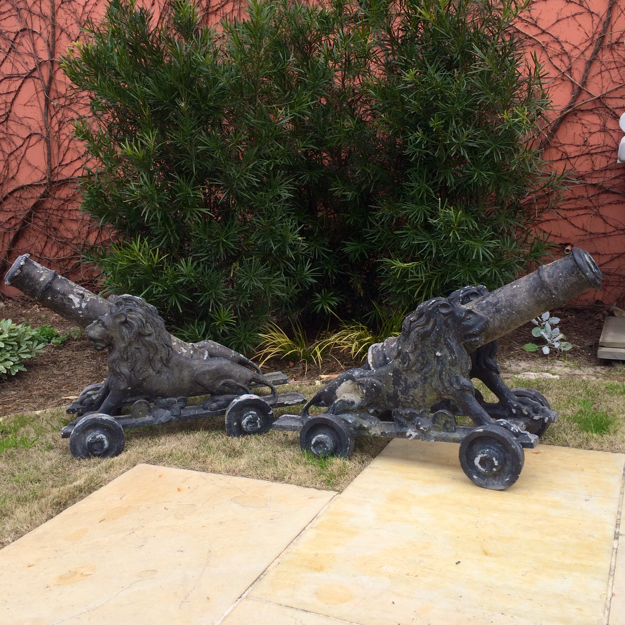 4019. Lead garden cannons lion 1_Charleston Garden Works.JPG