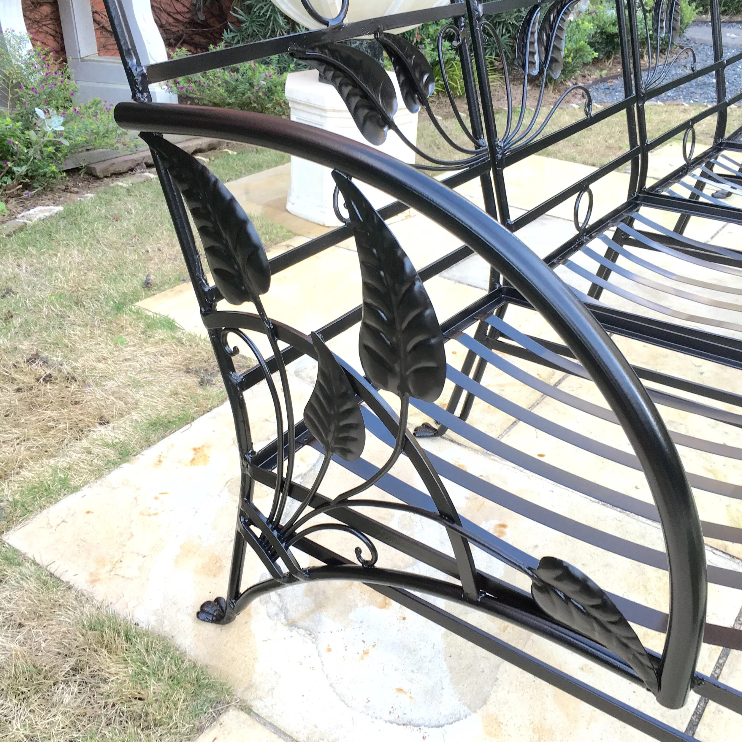 2046. Mid-Century Salterini Banana Leaf Seating 10_Charleston Garden Works.jpg