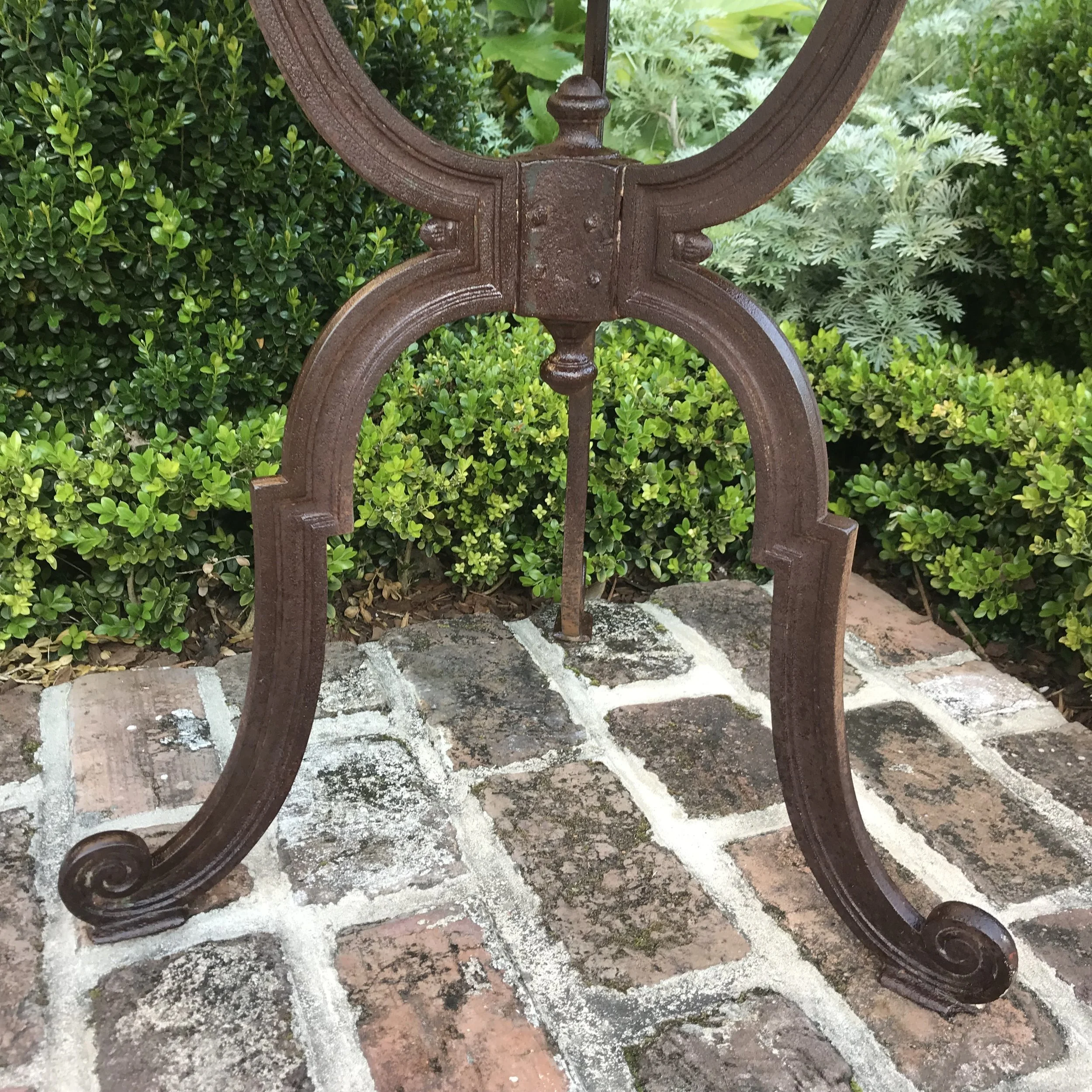 2184. Cast Iron Table with Slate top 4_Charleston GardenWorks.jpg