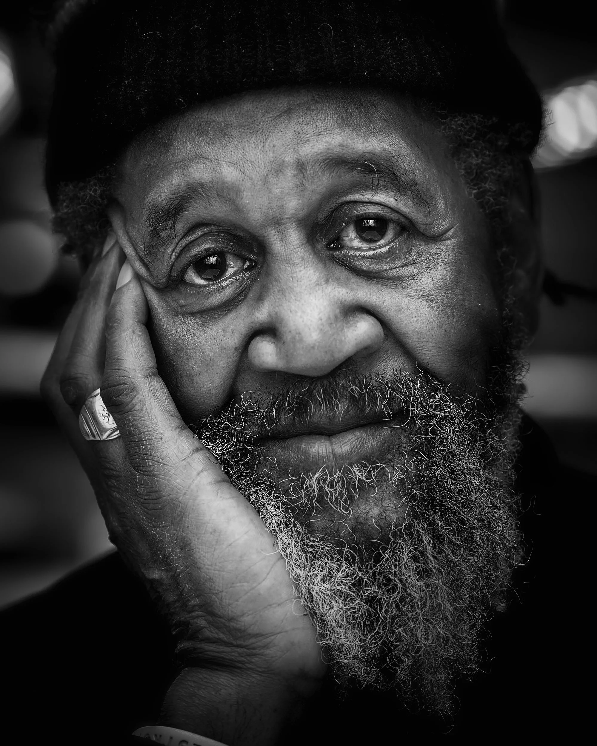 beard-black-and-white-elderly-35539.jpg