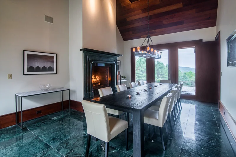 dining_main-143-HDR_web.jpg