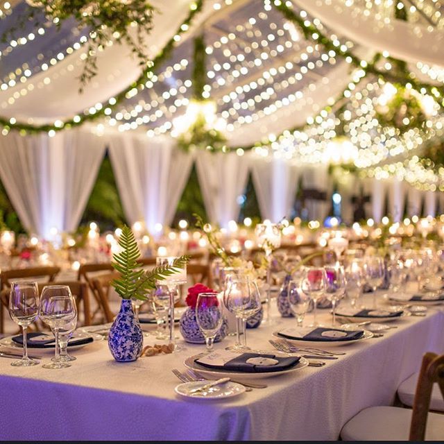 There&rsquo;s nothing like the soft glow of candle light and the twinkling of string lights in a tent... 🕯 🔥 *
*
*
📸 @f.dot242 
#twinkle #candles #wedding #tentit #wildflowers #wedding2019 #bahamaswedding #lyfordcay #bahamas
