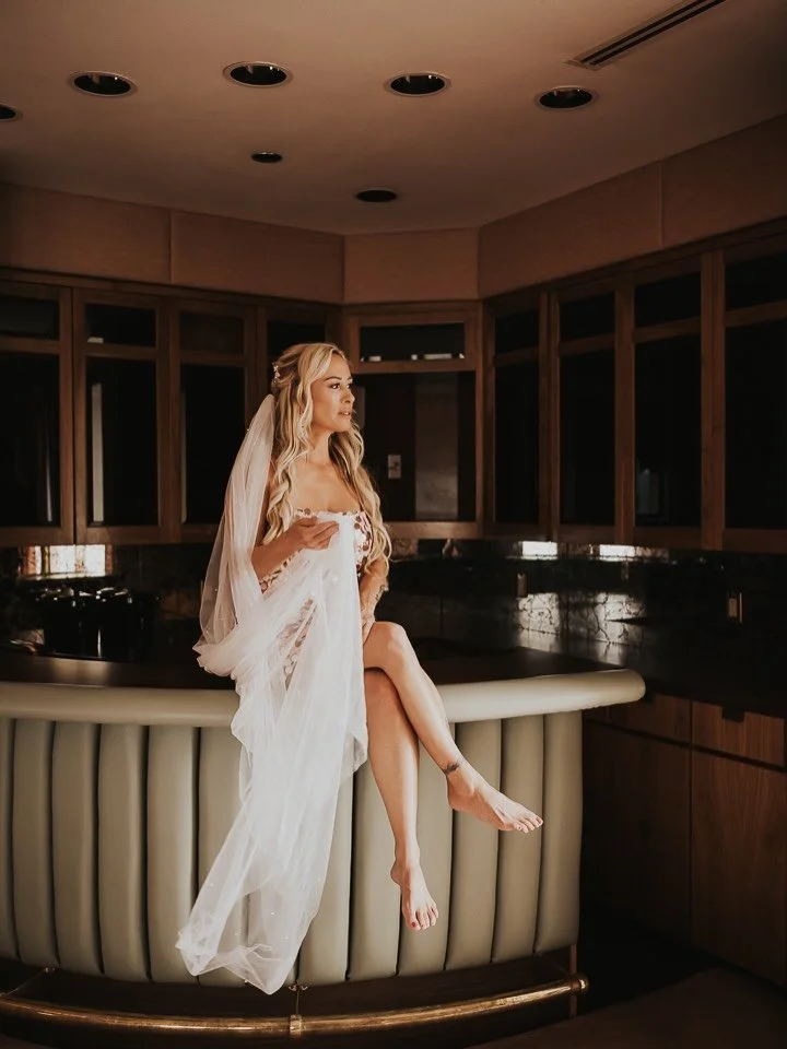 I have so many bridal era + wedding moments to share, but I&rsquo;ve been choosing to be fully present these past few weeks. 🤍✨

So first&hellip; a few sneak peeks from our wedding day. 💍

Still floating. Still taking it all in. Still can&rsquo;t b