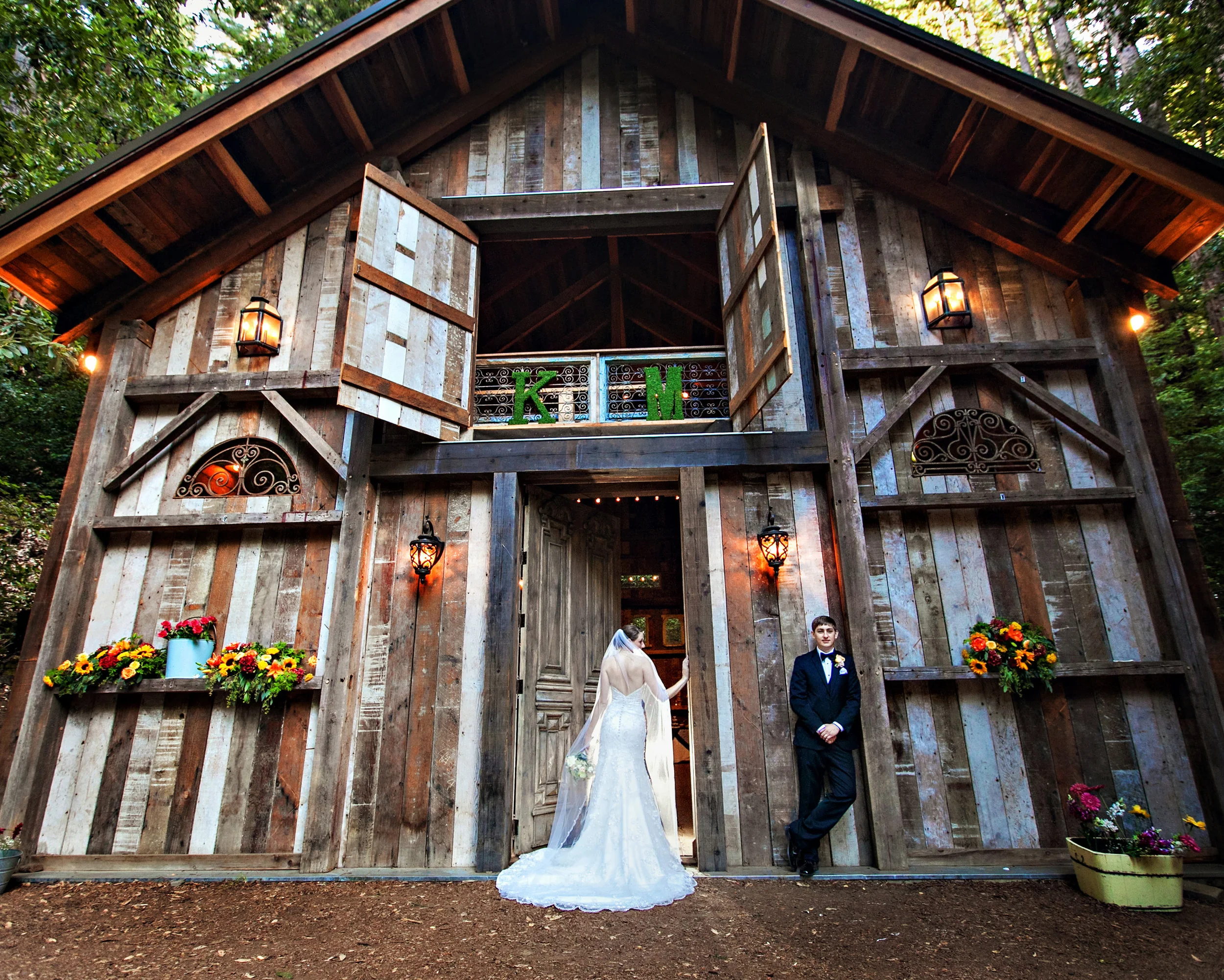 Stones & Flowers Retreat Wedding