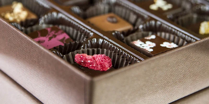 VALENTINE'S DAY WINE AND MEAD TASTING WITH ZOE'S CHOCOLATES -- Now with bubbly!