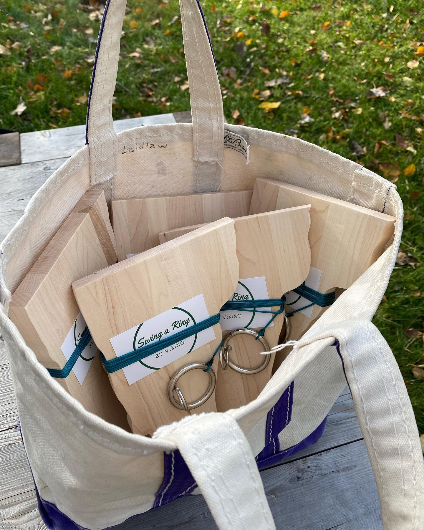 Swing a Rings ready for delivery to @commondeer 
Just one of the thousands of things this vintage @llbean Boat and Tote bag has toted 

#madeintheusa #handmadequality #beanoutsider #boatandtote