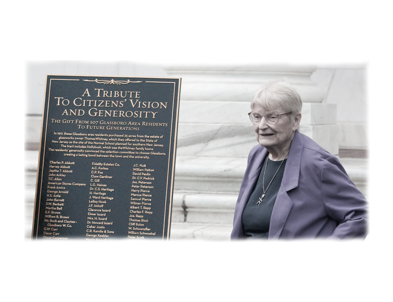 Plaque-Lucile-Blur.jpg