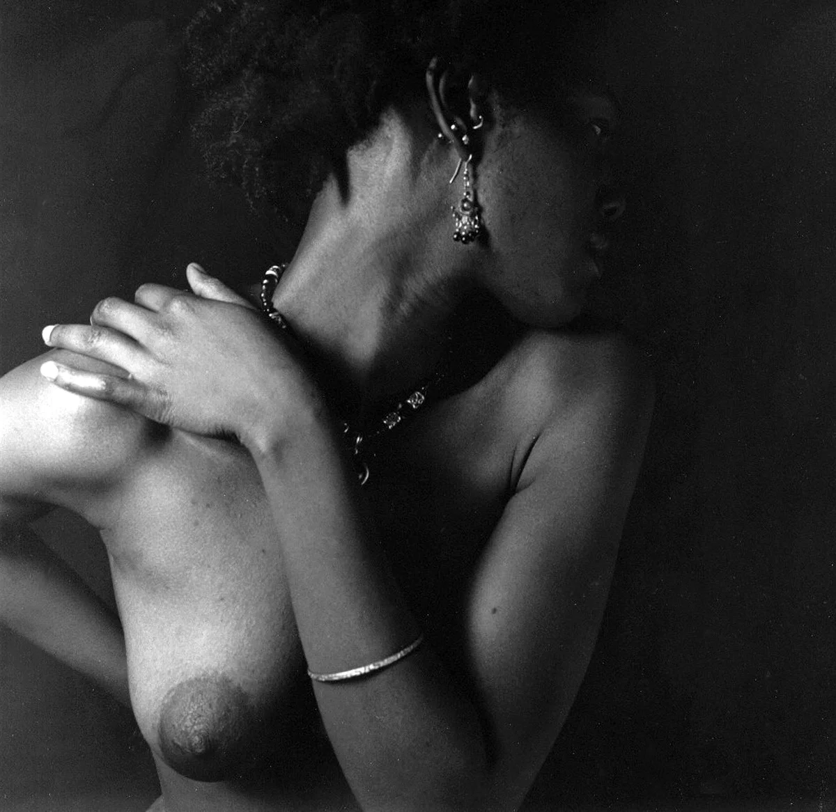 Makal, (2001)