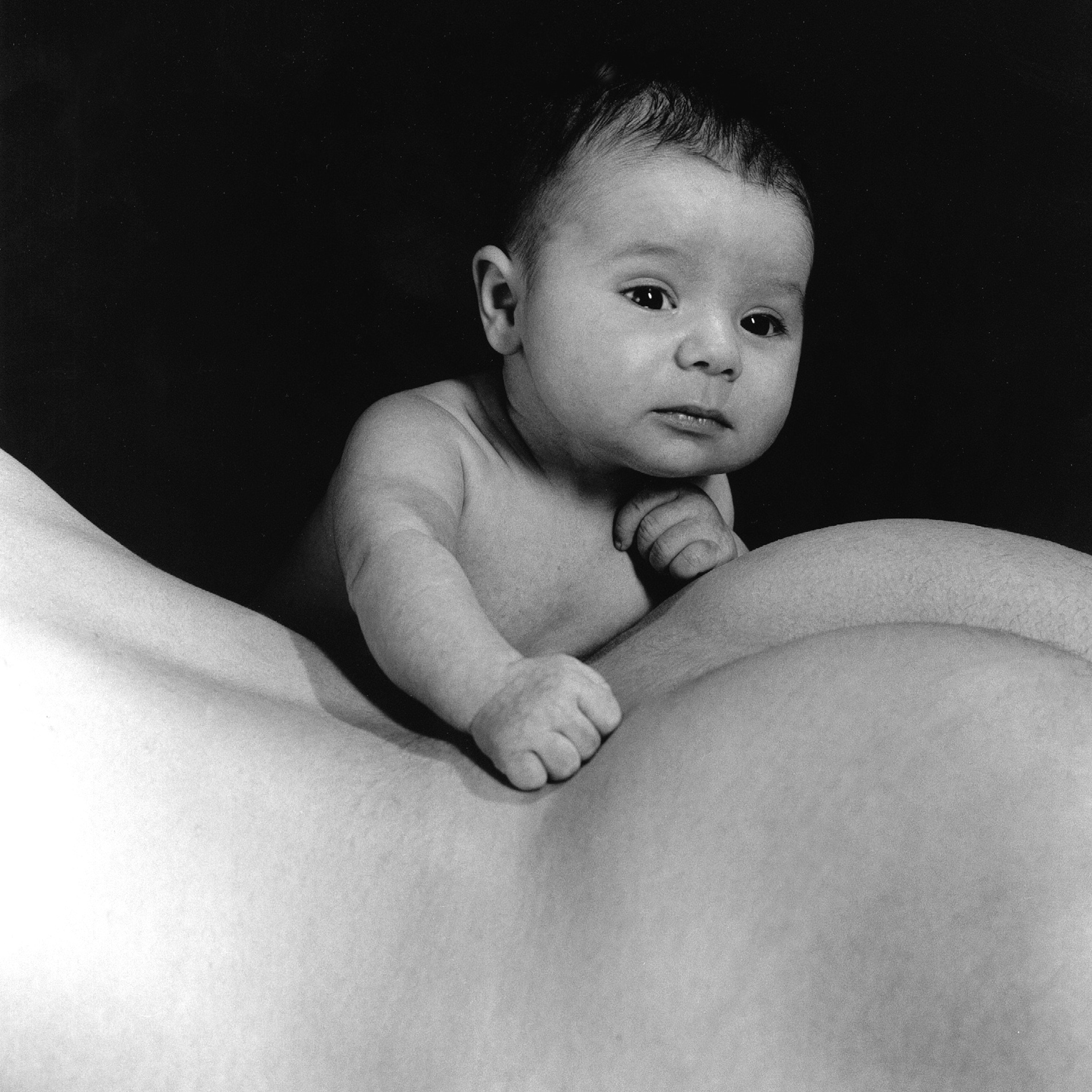 Baby on Mother's Backside 2 (2002)