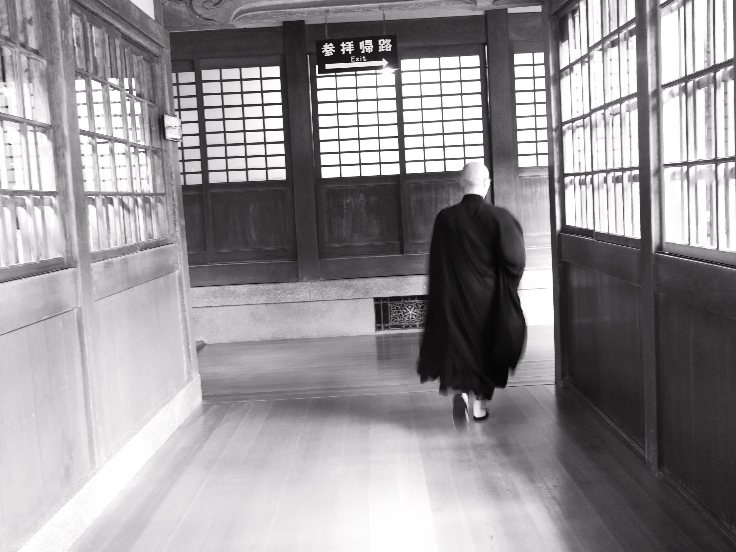 monk_japan.jpg