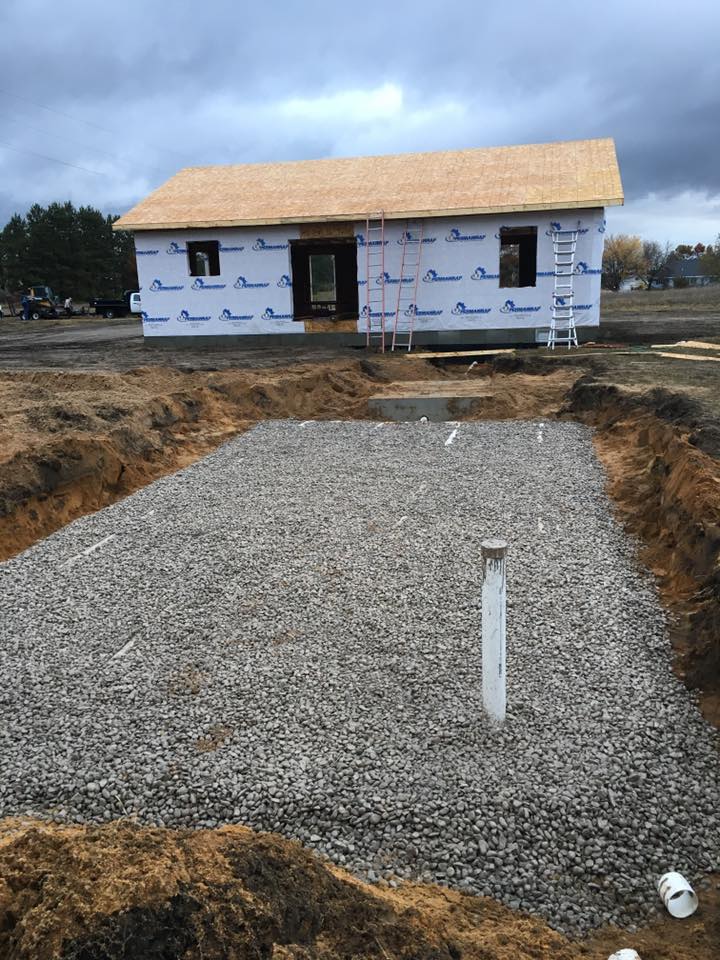 New home septic drain field 