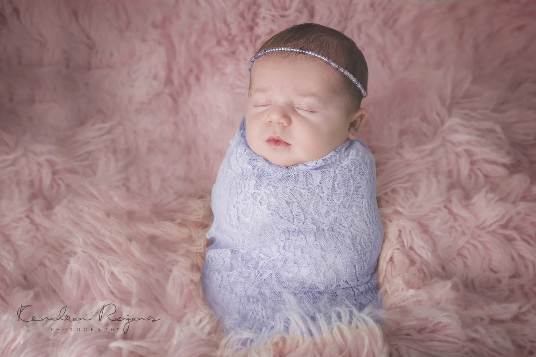 Newborn_Charlotte 112216_06_LOW_Social.jpg