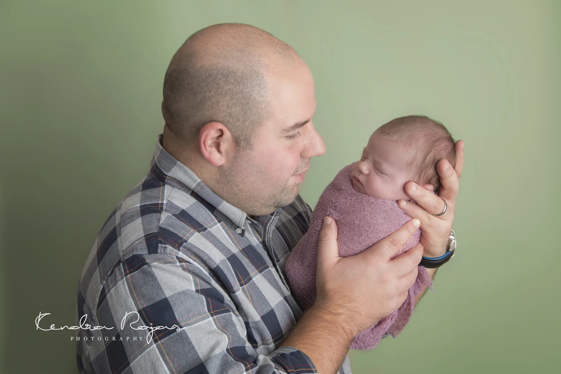 Newborn_Charlotte 112216_19_LOW_Social.jpg