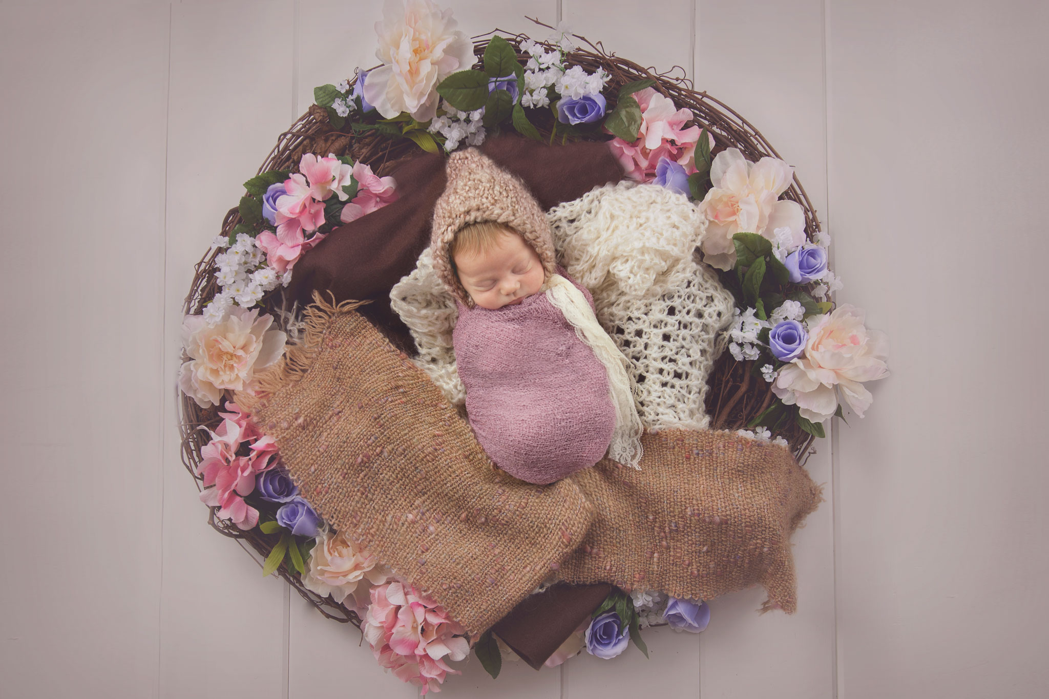 fairfield-county-connecticut-newborn-photography-baby-photos-artistic-florals-kendra-rojas