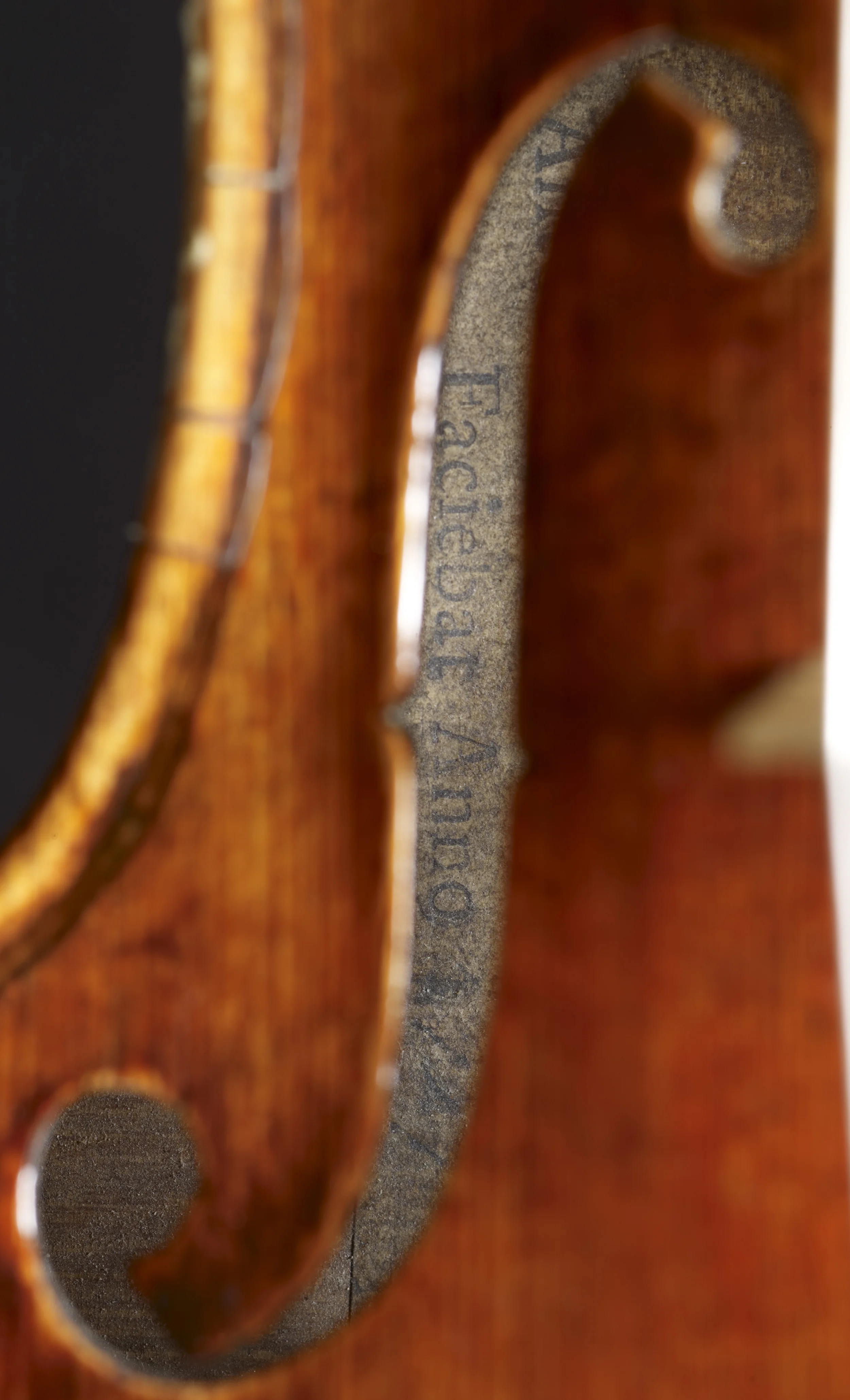 JR_16StAn1727vlHol.jpg