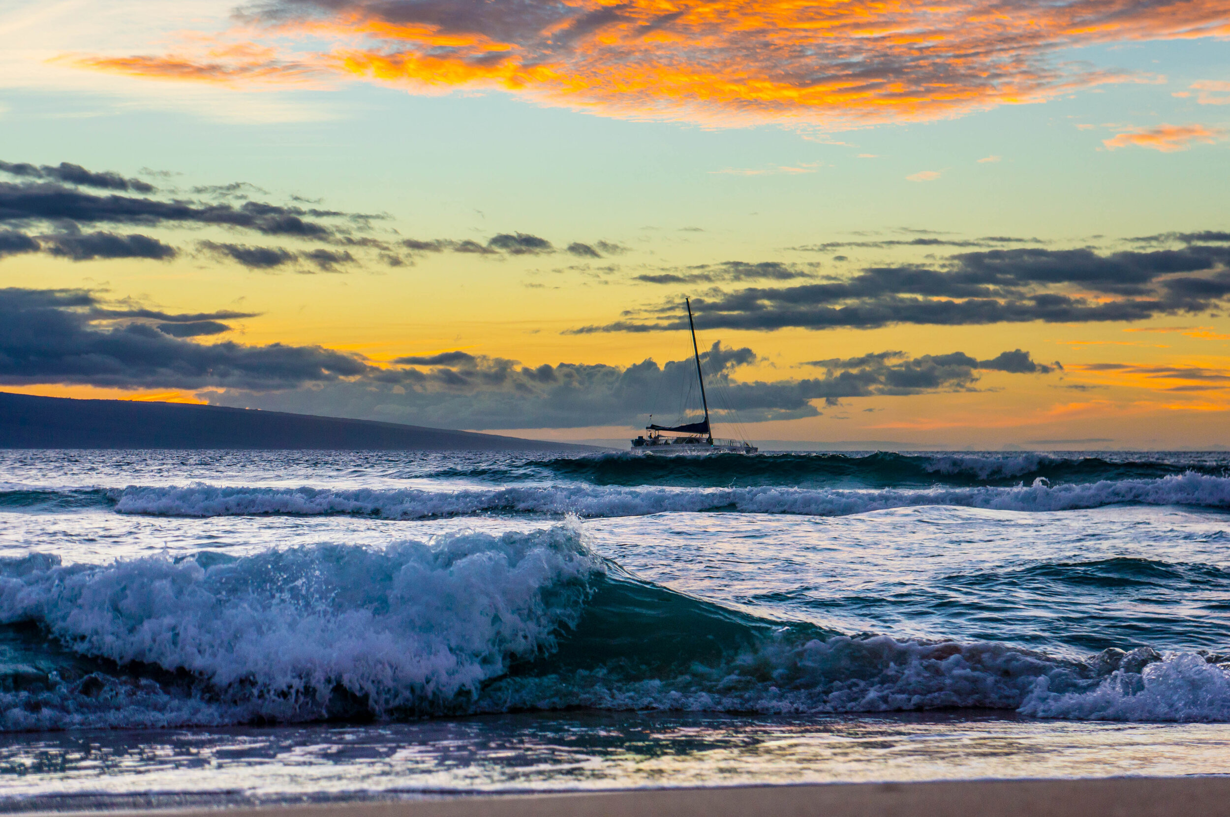 Maui Boat Kanapali Coast.jpg