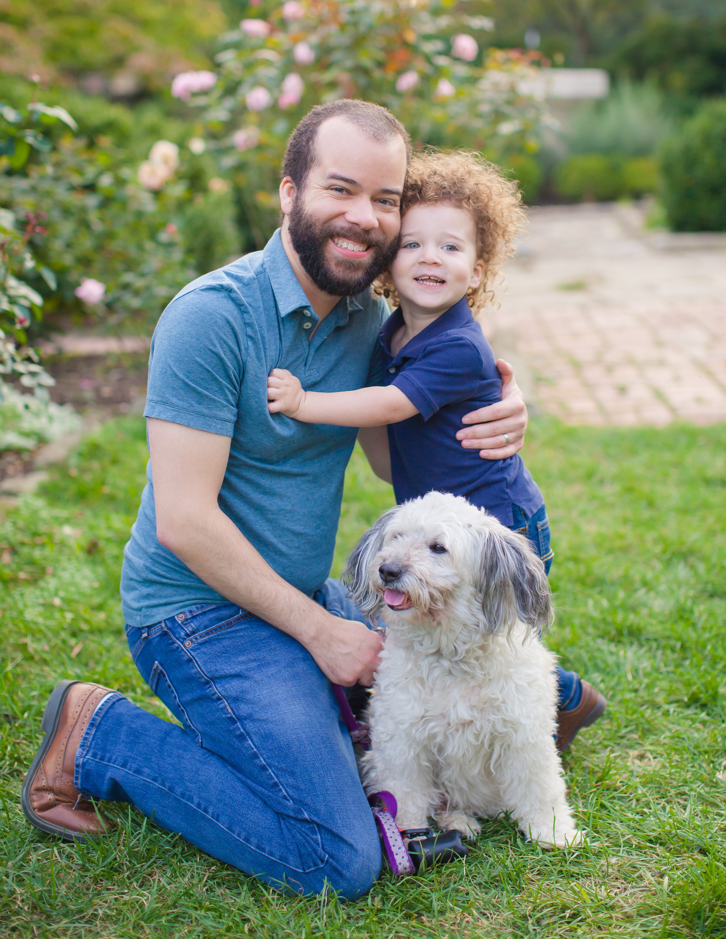 pet family photos, luxury family portrait photographer, best family photographer, nashville, new orleans, washington dc, kids portraits, best family portrait action shots, unposed family photo session