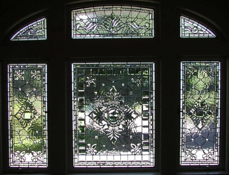 Beveled Transom Set