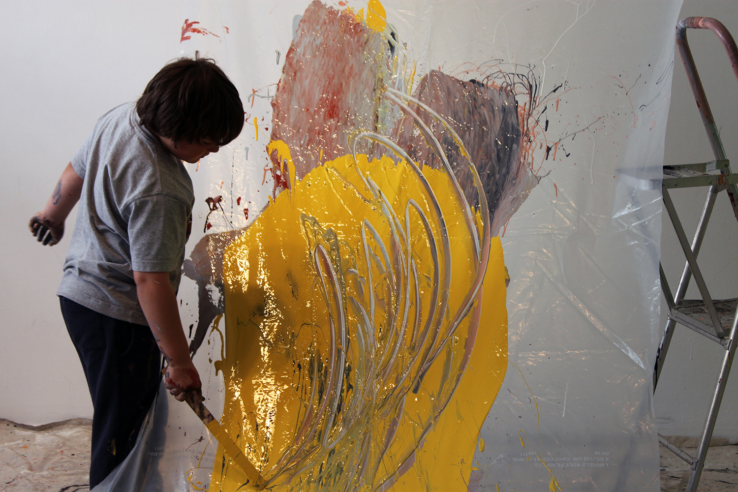 Beyond dump mixing paint he experimented other mixing techniques.