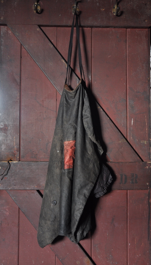 There was only one item that I was tempted to pilfer - the oilcloth apron hanging on Ponting's darkroom door. 