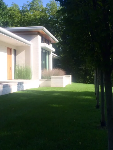  Curtiswood Lane / Modern Landscape 