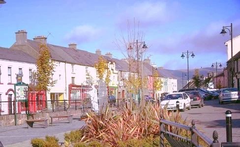 The Sarahs Heads to Hearsay International Audio Arts Festival