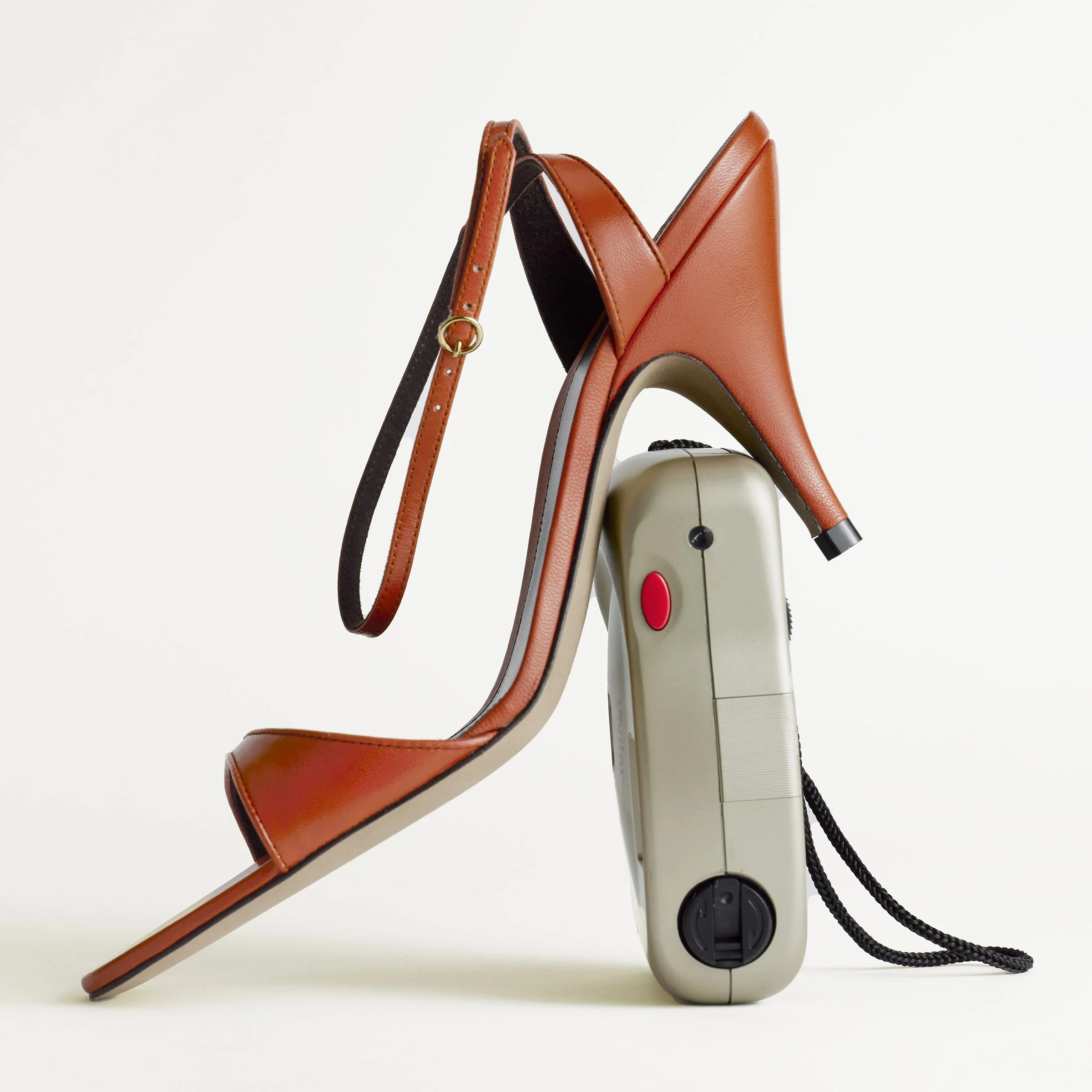 25TST1679_VIVITAR_THE ROW_10608.jpg