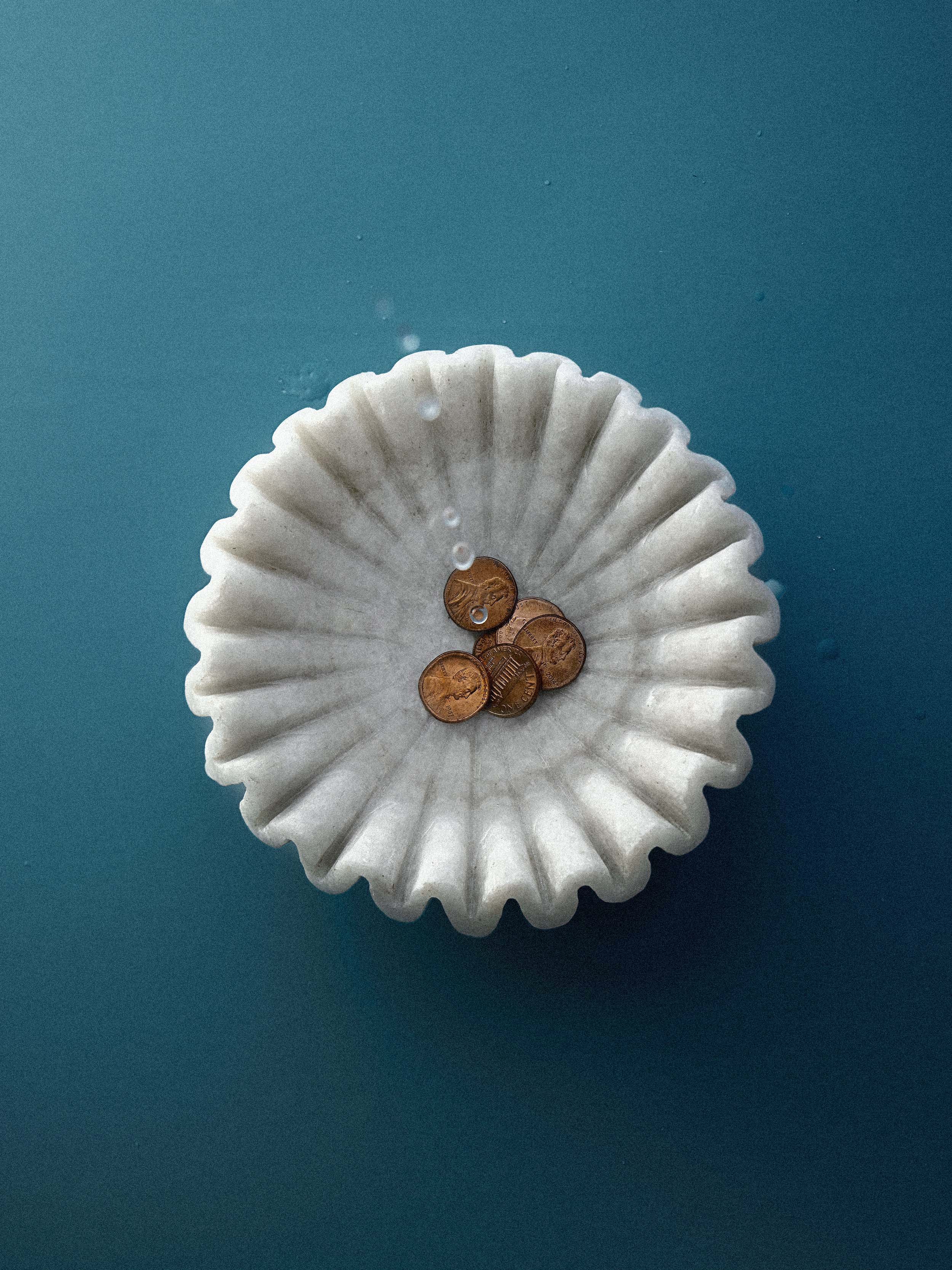 25TST1679_MAKE A WISH_FOUNTAIN_PENNIES_10496.jpg