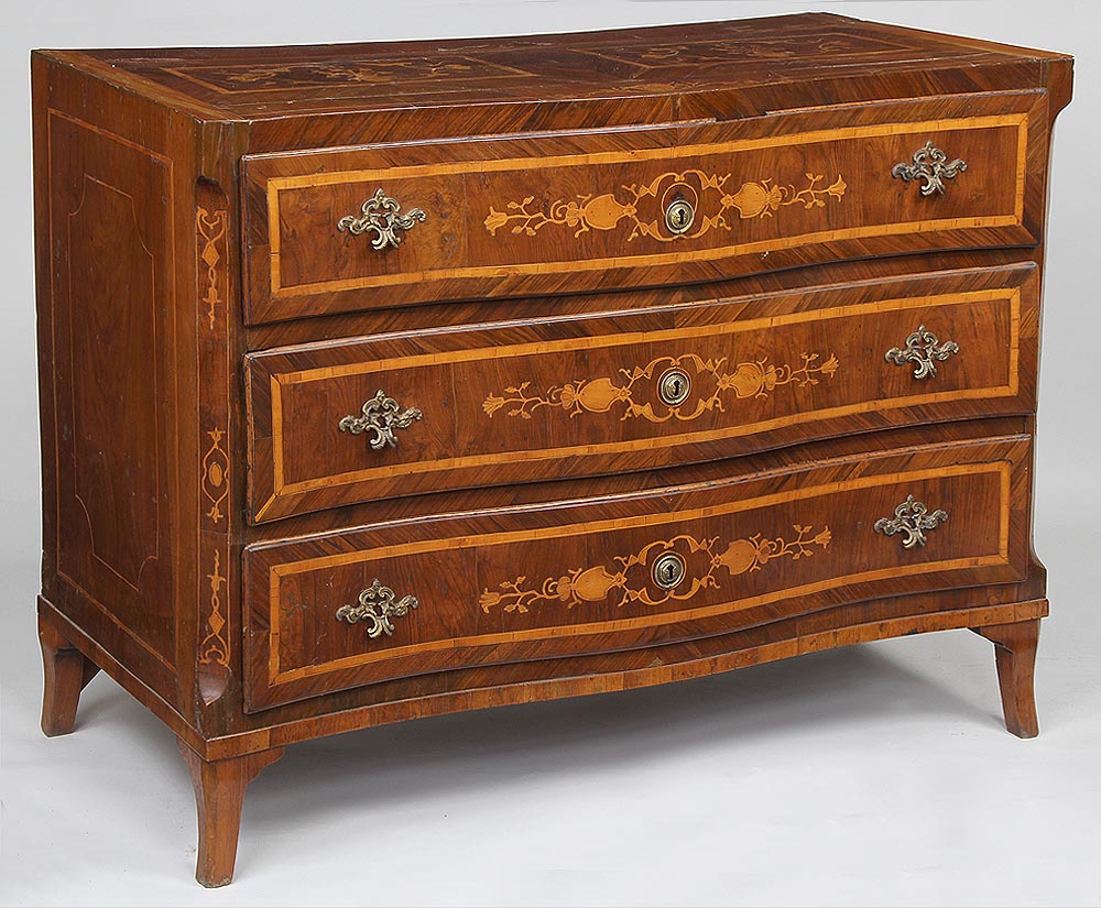 Mid 18th Century Italian marquetry Commode