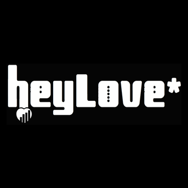 CRASH DANCE featuring DJ HEYLOVE