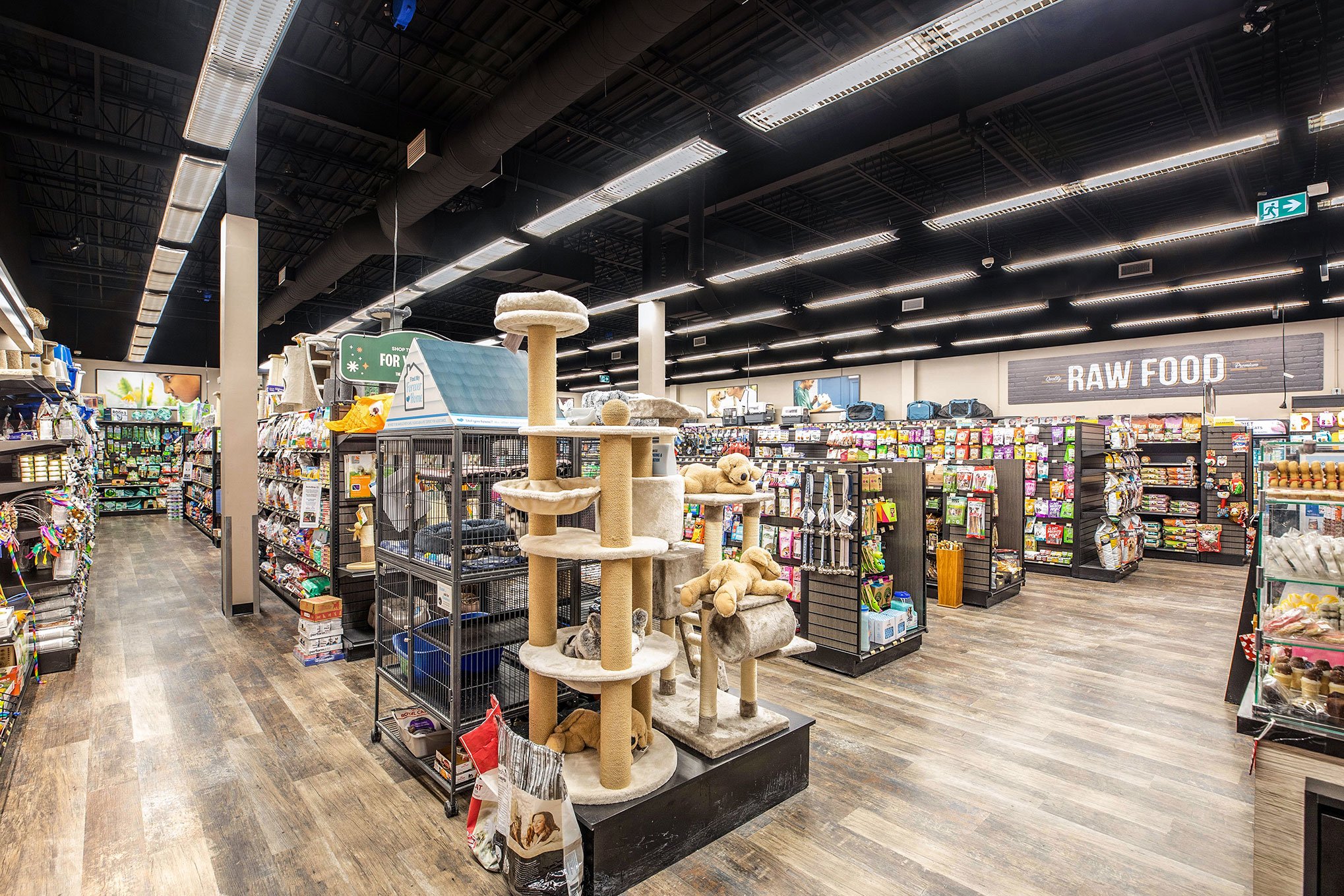 Pet Valu NEW Fox Contracting Ltd pet-valu-new-fox-contracting-ltd