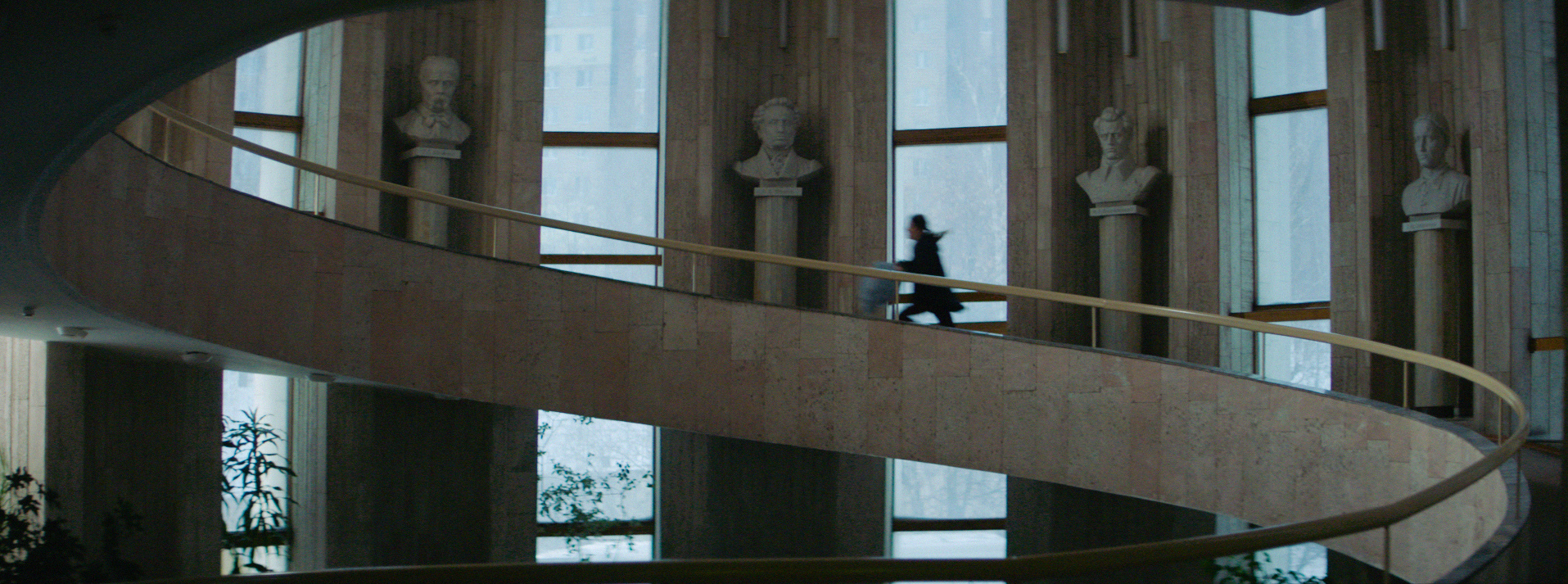 Apartment Leap - v5 - Director's Cut (LOWER LIGHT).00_00_57_16.Still024.jpg