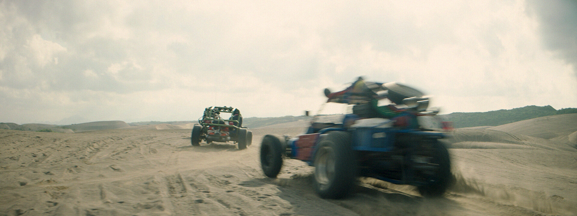 FOOTAGE.00_24_54_01.Still056.jpeg