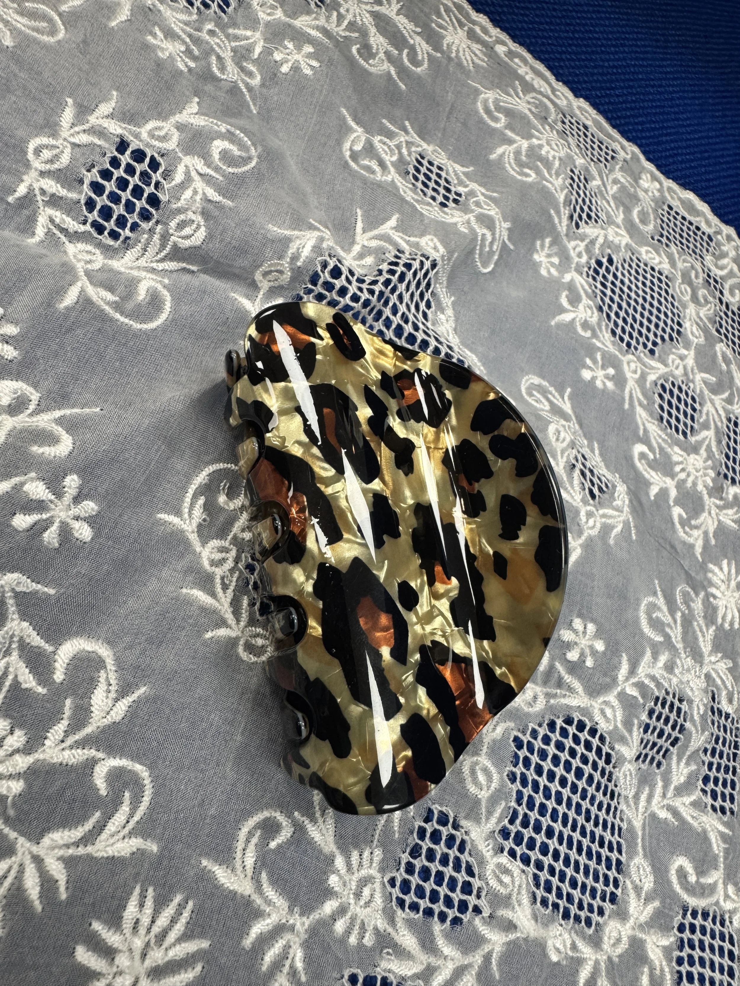 Leopard (2).jpg