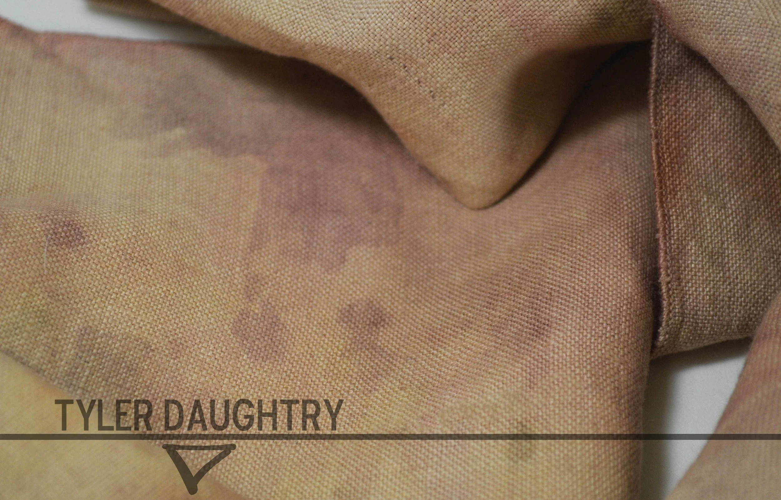 TDDAS-01 studio napkin crumple 4 watermark.jpg