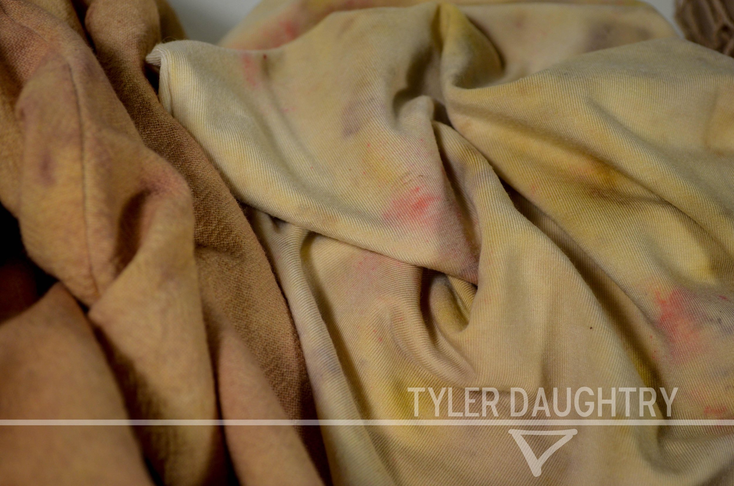 TDDBTMS-07 studio crumple-3 watermark.jpg