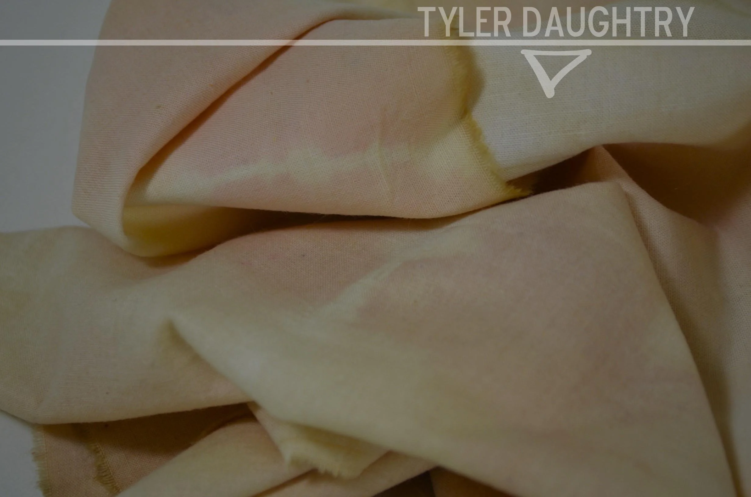 TDDCDITS-01 crumple 1 watermark.jpg