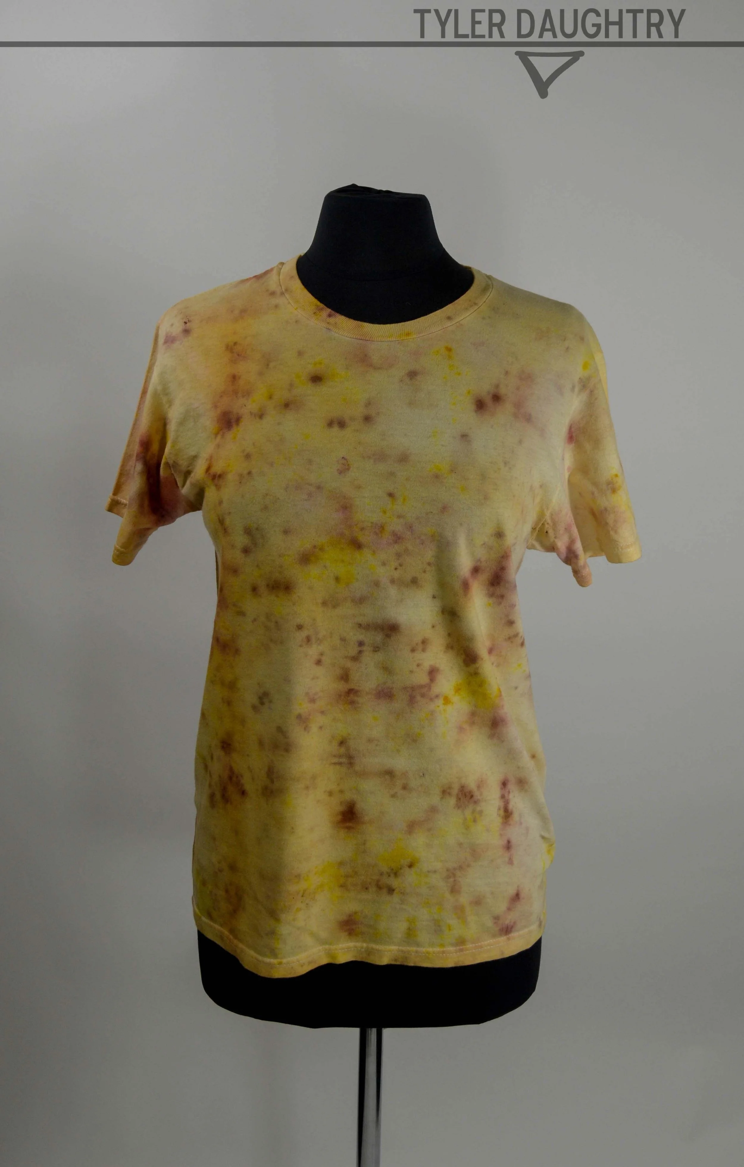 TDDFF-02 studio body full-1 watermark.jpg