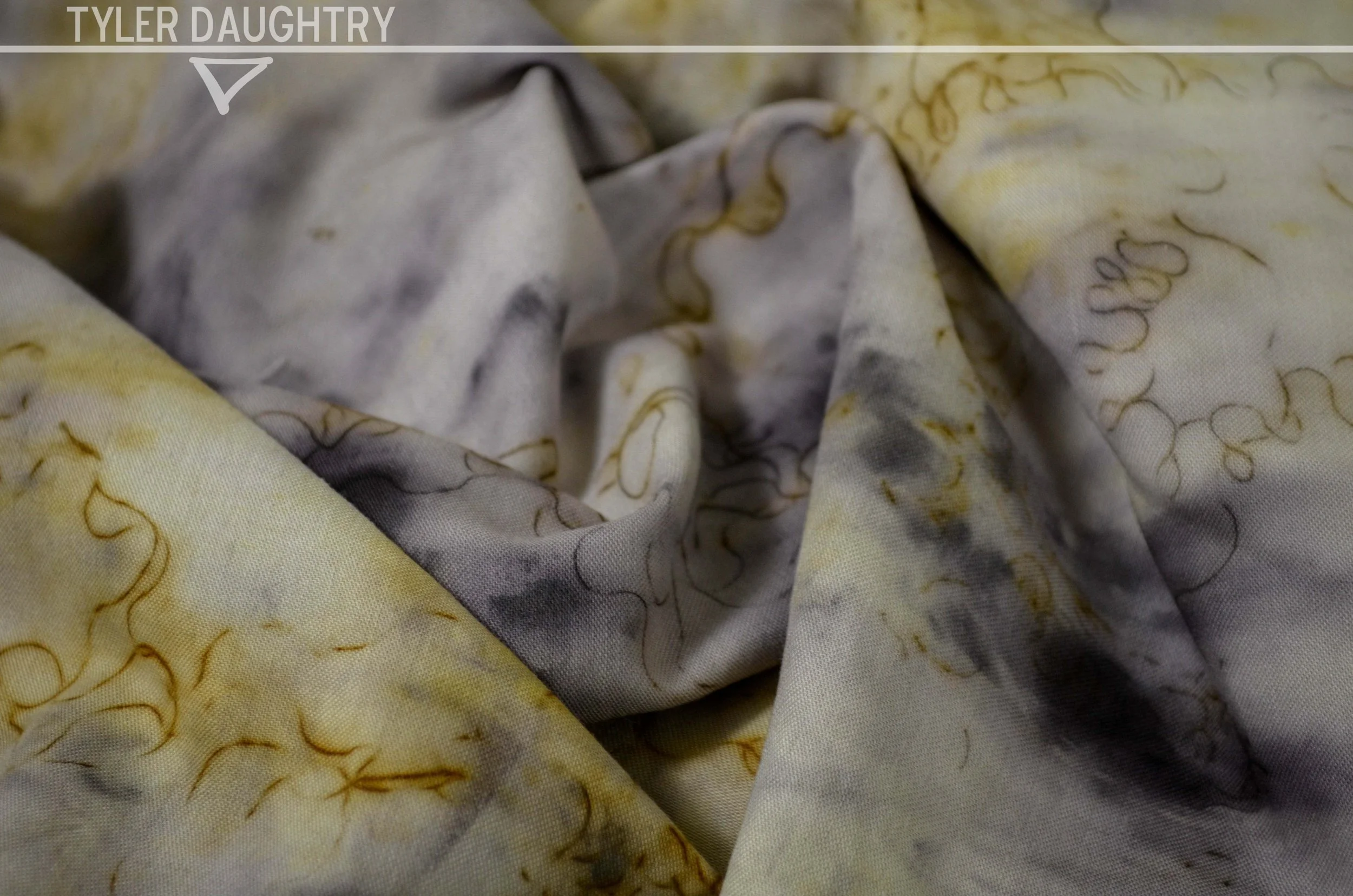 TDDHAH-01 studio cotton crumple (1 of 5) watermark.jpg